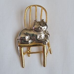 SALE! Vintage Gold and Silver Tone Happy Cat Brooch
